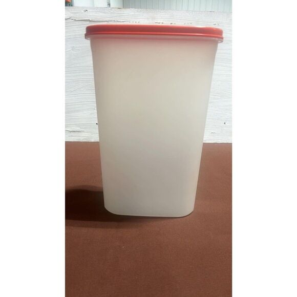 Vintage Tupperware 1615 Modular  12 1/4 cups Red lid - Picture 1 of 4